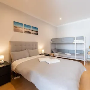  Apartment By Blue Door